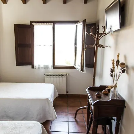 Casa De Aldea Duesos Pensión Caravia