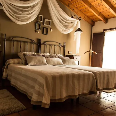 Casa De Aldea Duesos 3* カラビア