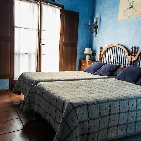 Casa De Aldea Duesos Pensión