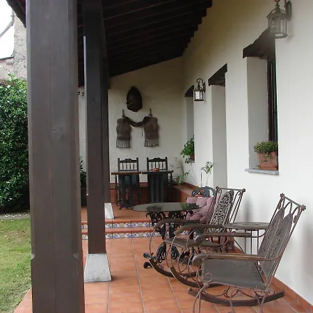 ホテル Casa De Aldea Duesos 3*