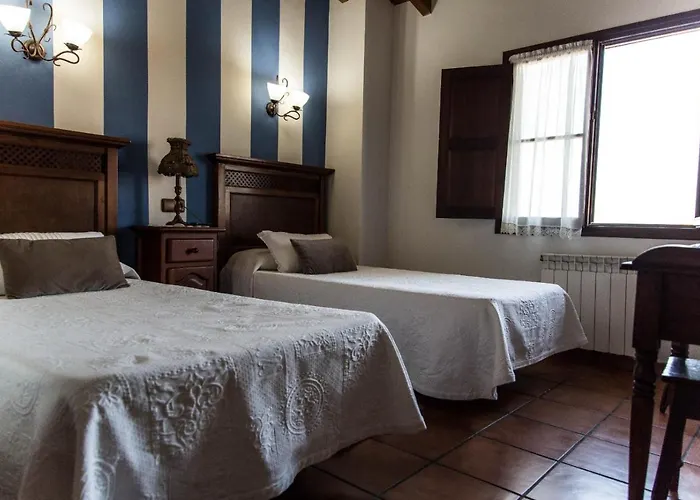 Casa De Aldea Duesos 3*