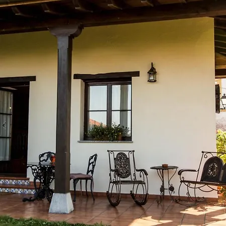 Casa De Aldea Duesos Gasthof Caravia